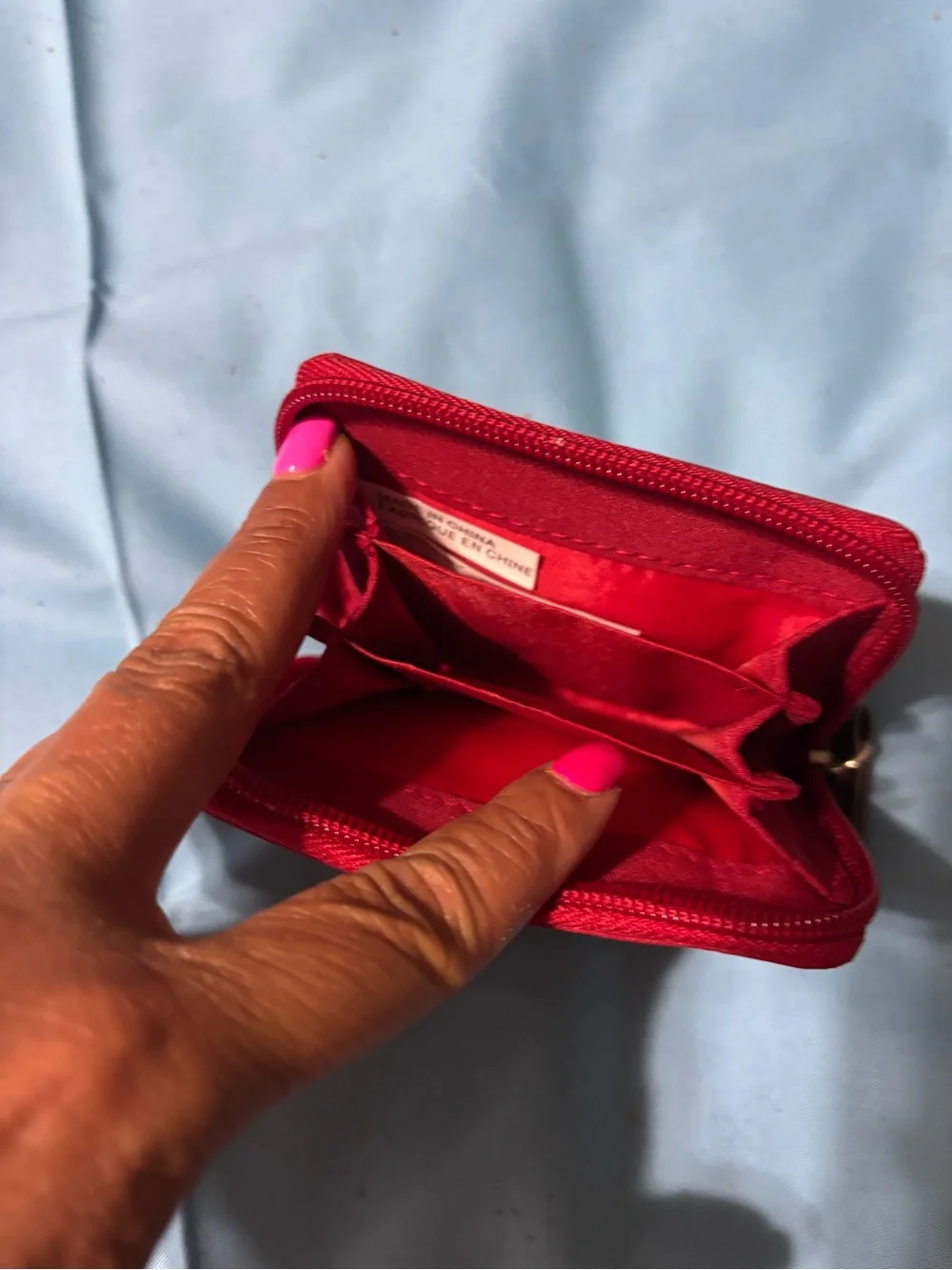 N/A compact red
